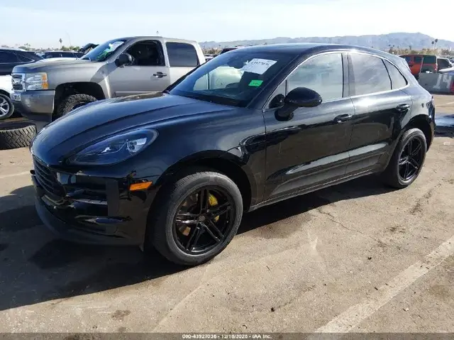 PORSCHE MACAN 2020
