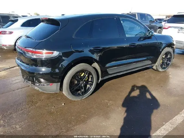 PORSCHE MACAN 2020