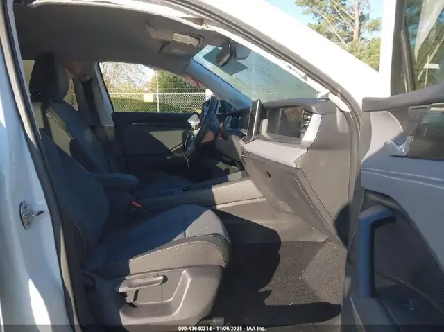 VOLKSWAGEN TIGUAN 2025