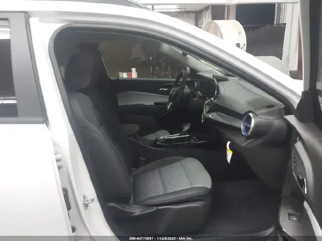 CHEVROLET TRAX FWD LT 2025