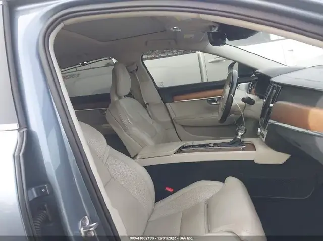 VOLVO S90 T6 INSCRIPTION 2017