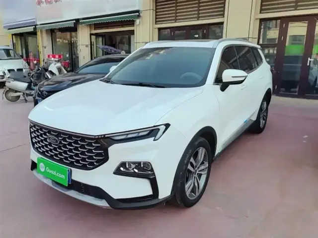 FORD LINGRUI 2022