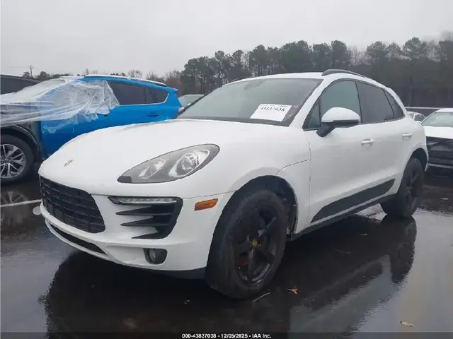 PORSCHE MACAN 2017