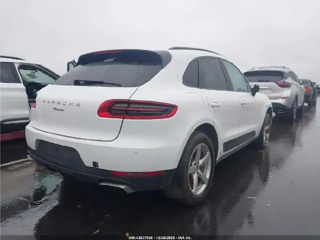 PORSCHE MACAN 2017