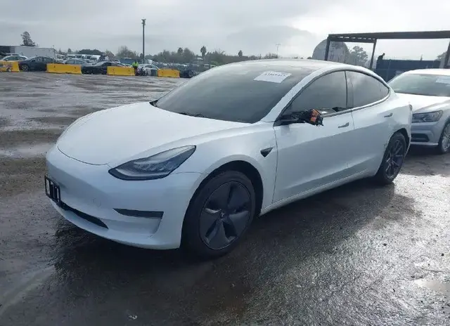 TESLA MODEL 3 2020