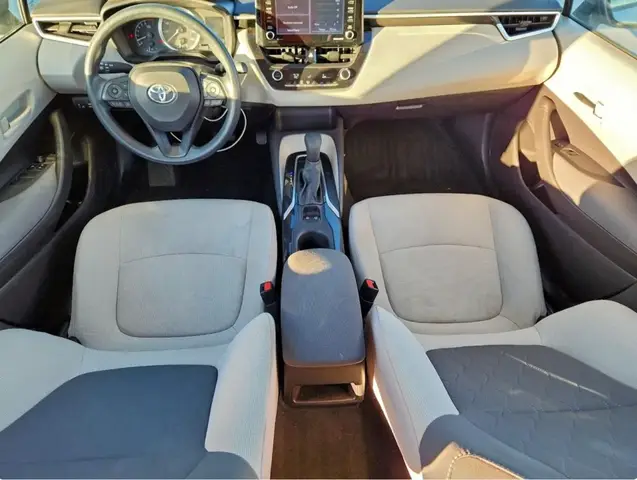 TOYOTA COROLLA LE 2022