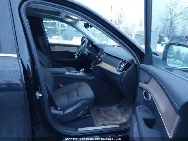 VOLVO XC90 CORE 2026