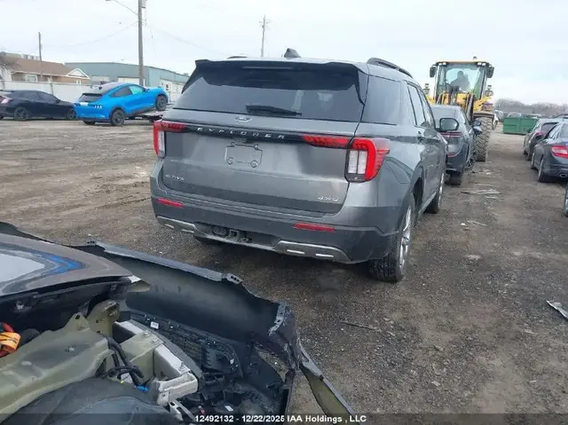 FORD EXPLORER ACTIVE 2025