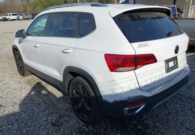 VOLKSWAGEN TAOS SE 1 2023