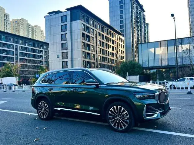 GEELY XINGYUE L 2025