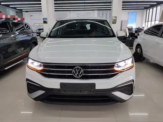 VOLKSWAGEN TIGUAN L 2023