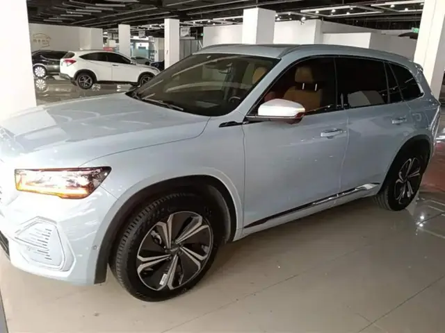 GEELY XINGYUE L 2022