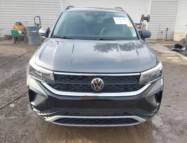 VOLKSWAGEN TAOS 2022