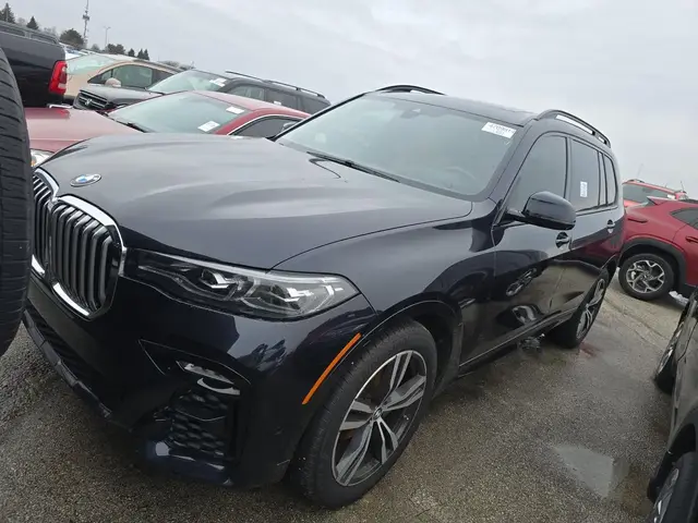 BMW X7 SPORTS ACTIVITY VEHICLE 2022