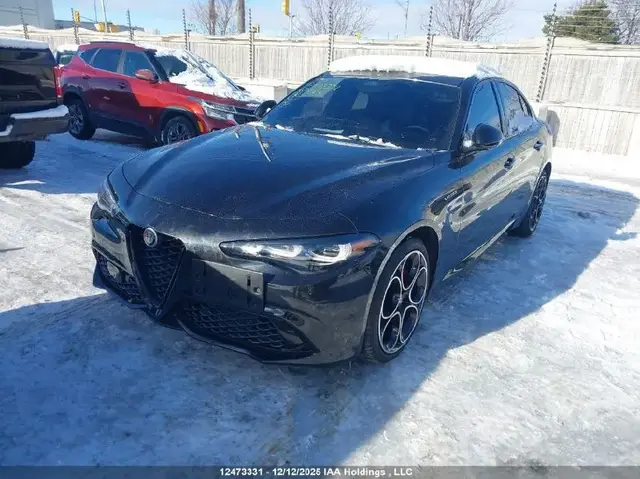 ALFA ROMEO GIULIA VELOCE AWD 2023