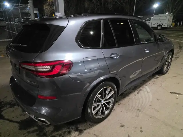 BMW X5 SPORTS ACTIVITY VEHICLE 2021