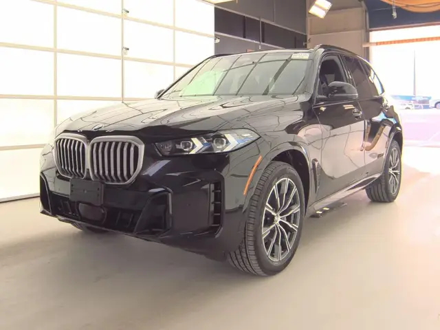 BMW X5 SPORTS ACTIVITY VEHICLE 2024