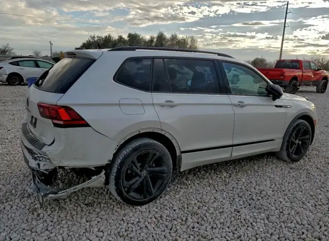 VOLKSWAGEN TIGUAN SE R-LINE BLACK 2023