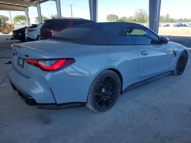 BMW M4 COMPETITION 3 2022