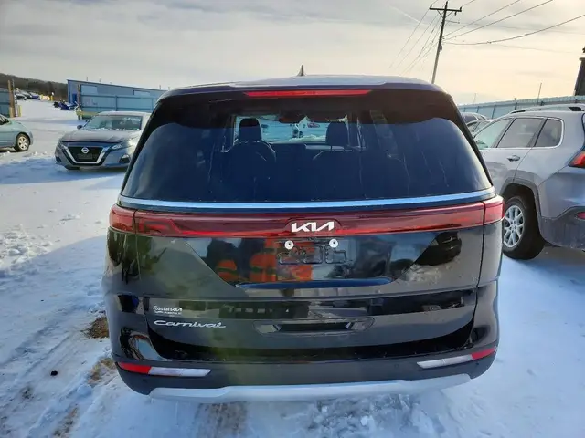 KIA CARNIVAL LX 3 2022