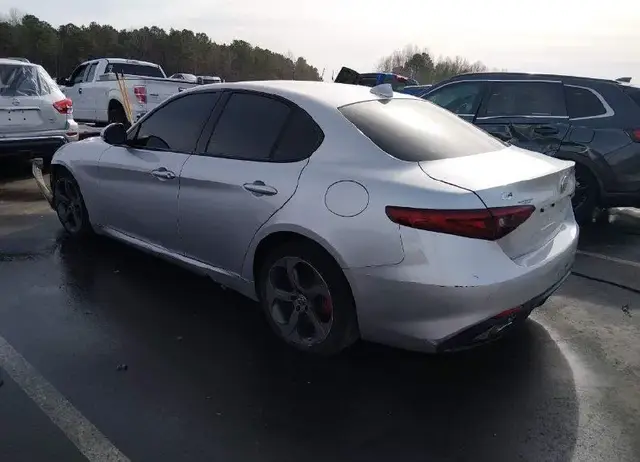ALFA ROMEO GIULIA 2017