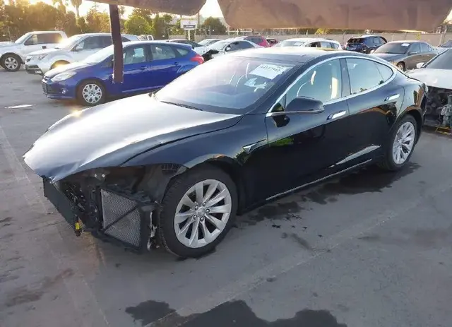 TESLA MODEL S 2018
