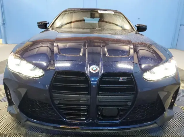 BMW M4 COMPETITION 2023