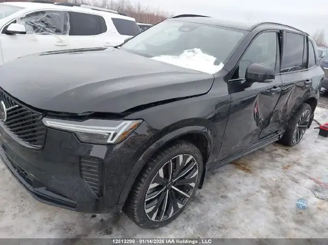 VOLVO XC90 B6 ULTRA BRIGHT 2025