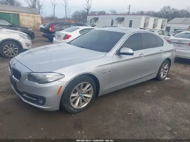 BMW 528I XDRIVE 2016