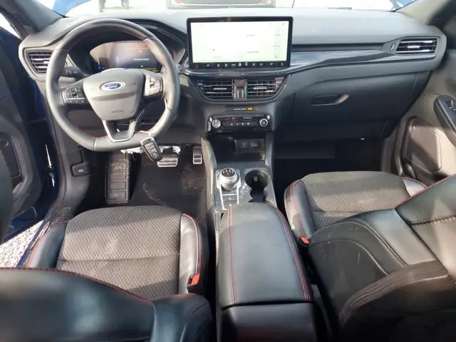 FORD ESCAPE ST LINE 1 2023