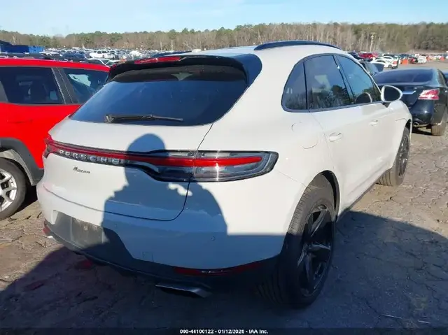 PORSCHE MACAN 2019