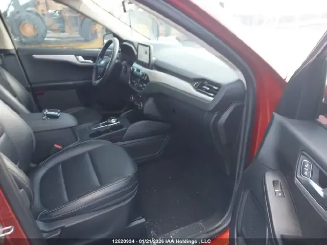 FORD ESCAPE SEL 2020