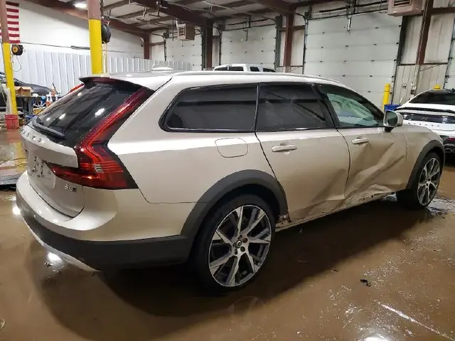 VOLVO V90 CROSS COUNTRY ULTIMATE 2023