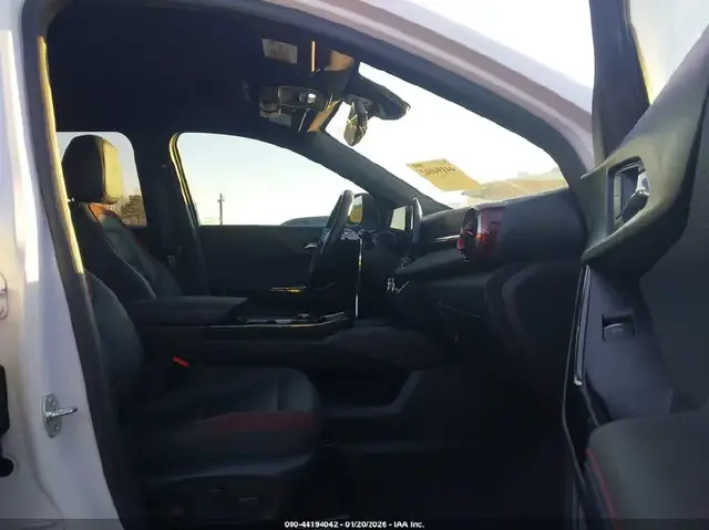 CHEVROLET EQUINOX RS 2025