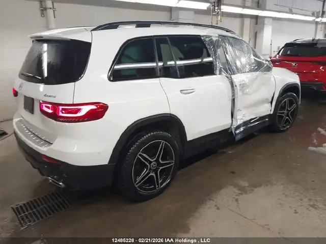 MERCEDES-BENZ GLB 250 4MATIC 2023
