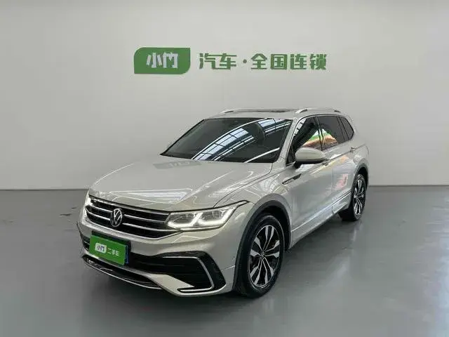 VOLKSWAGEN TIGUAN L 2022