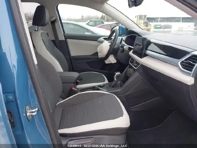 VOLKSWAGEN TAOS SE 2025