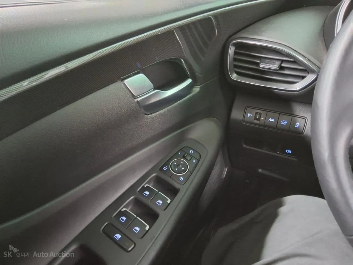 HYUNDAI SANTA FE 2WD EXCLUSIVE 2026