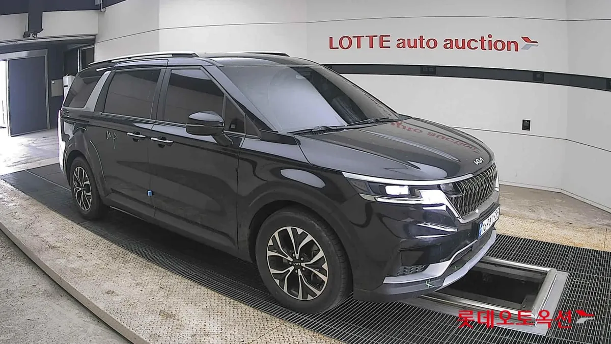 KIA CARNIVAL PRESTIGE 9 2022