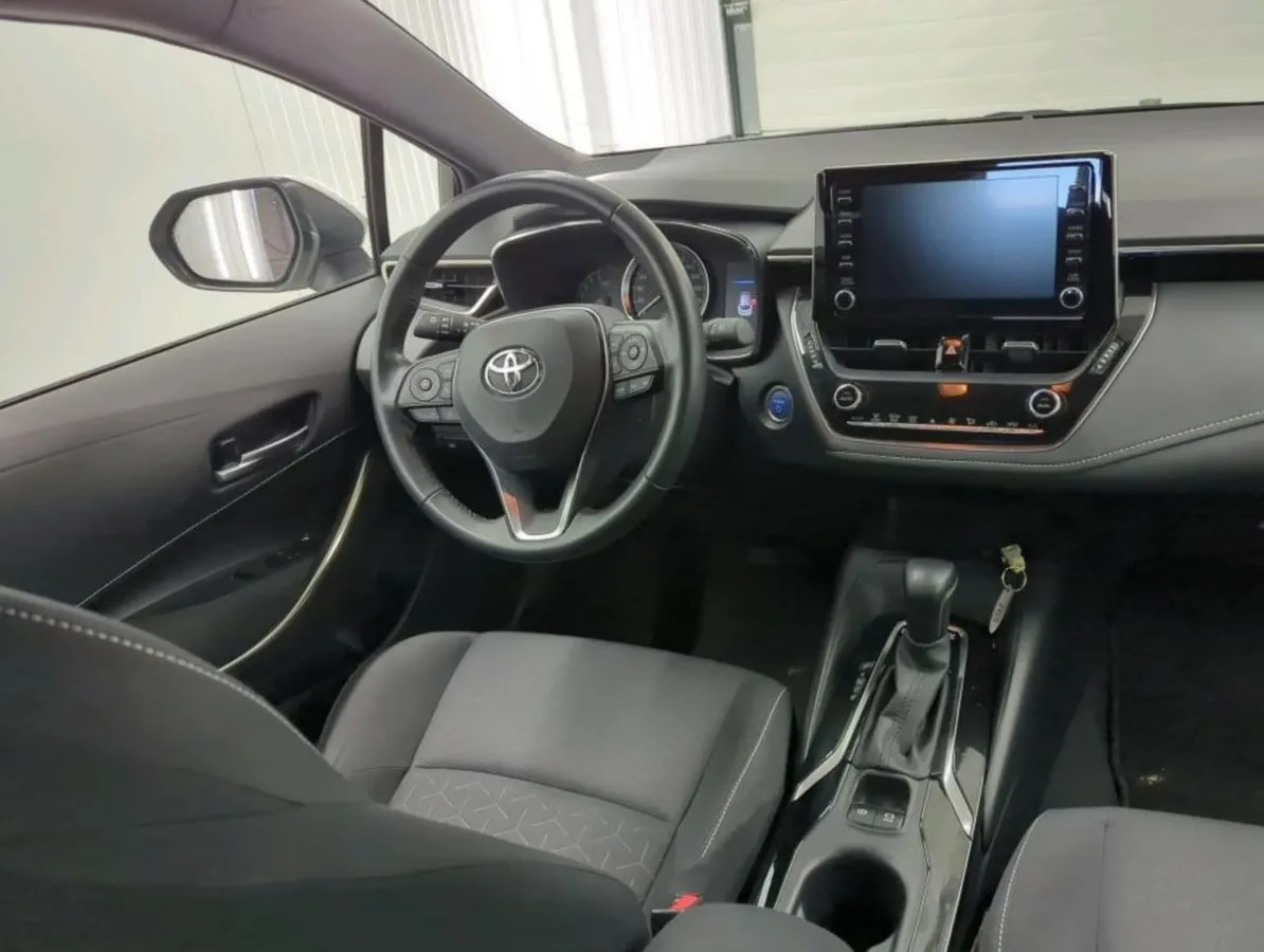 TOYOTA COROLLA TOURING SPORTS 2022