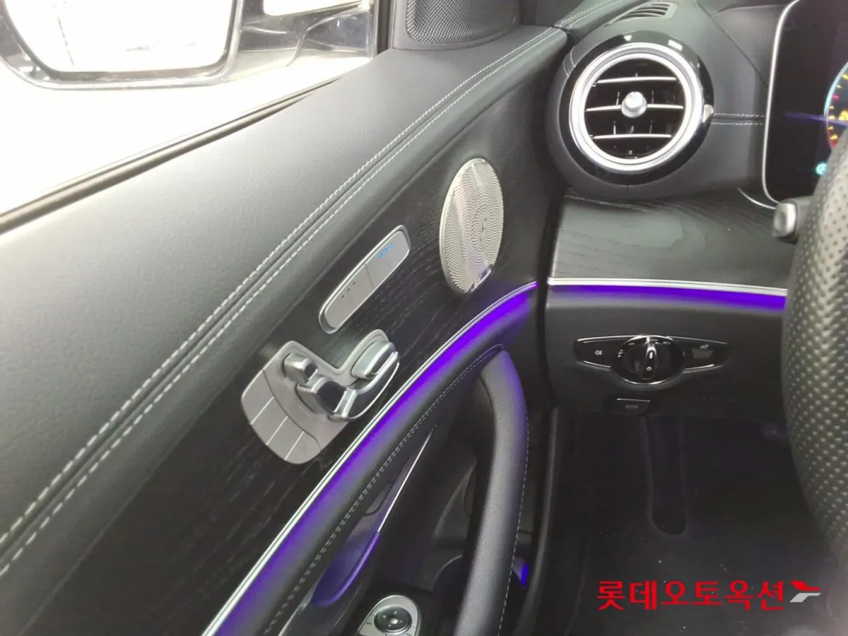 MERCEDES-BENZ E-CLASS BENZ E220D AMG LINE 2023