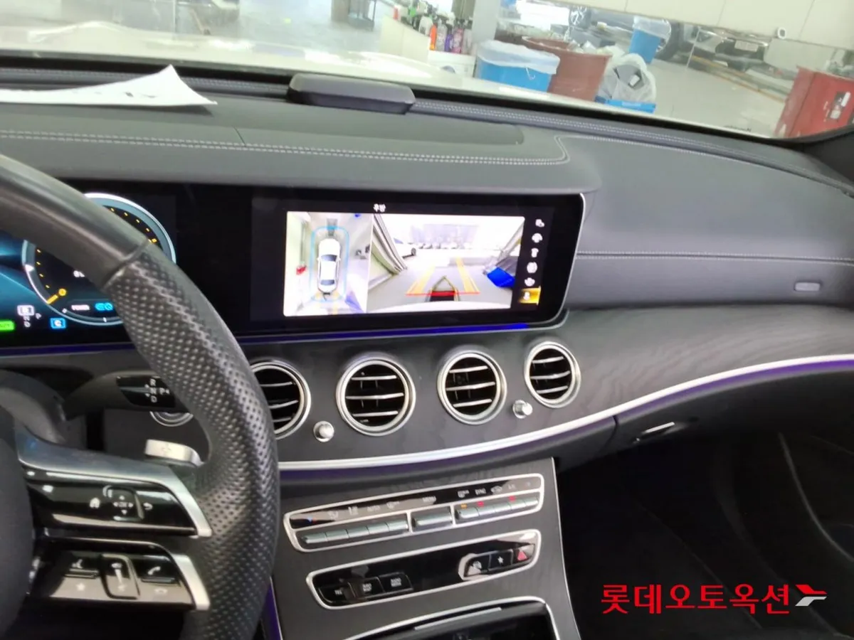 MERCEDES-BENZ E-CLASS BENZ E220D AMG LINE 2023