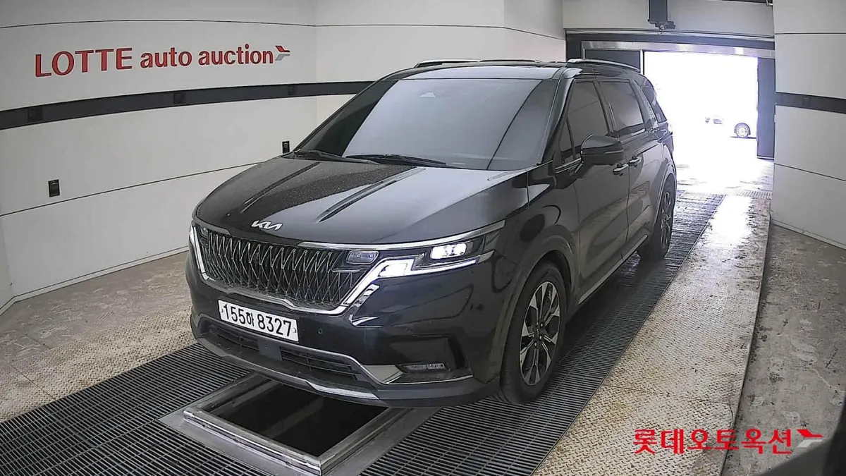 KIA CARNIVAL SIGNATURE 7 2021