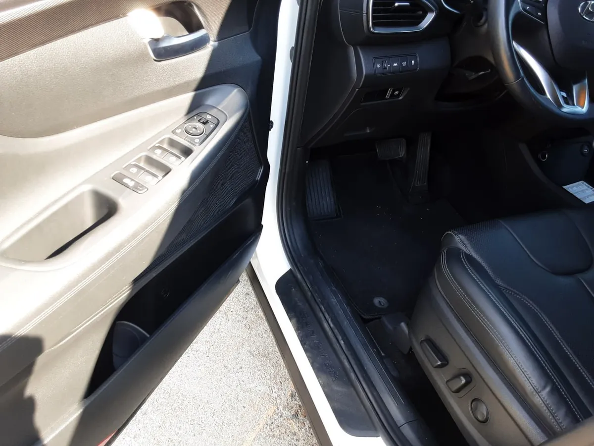 HYUNDAI SANTA FE 2WD 2021