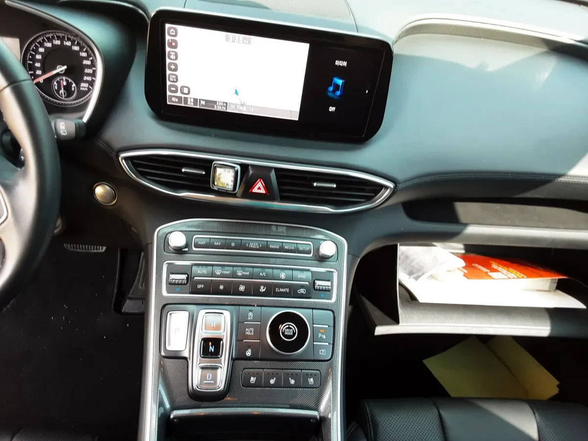 HYUNDAI SANTA FE 2WD 2021