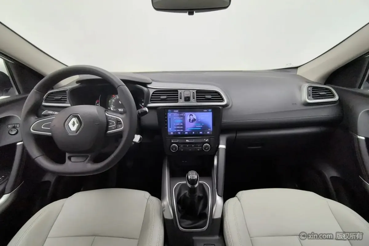 RENAULT KADJAR 2WD FASHION EDITION 2019