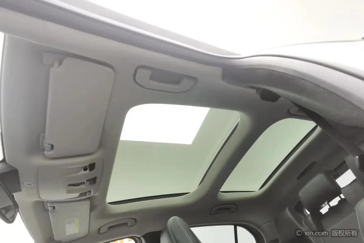 MERCEDES-BENZ GLA 200 FASHION EDITION 2016