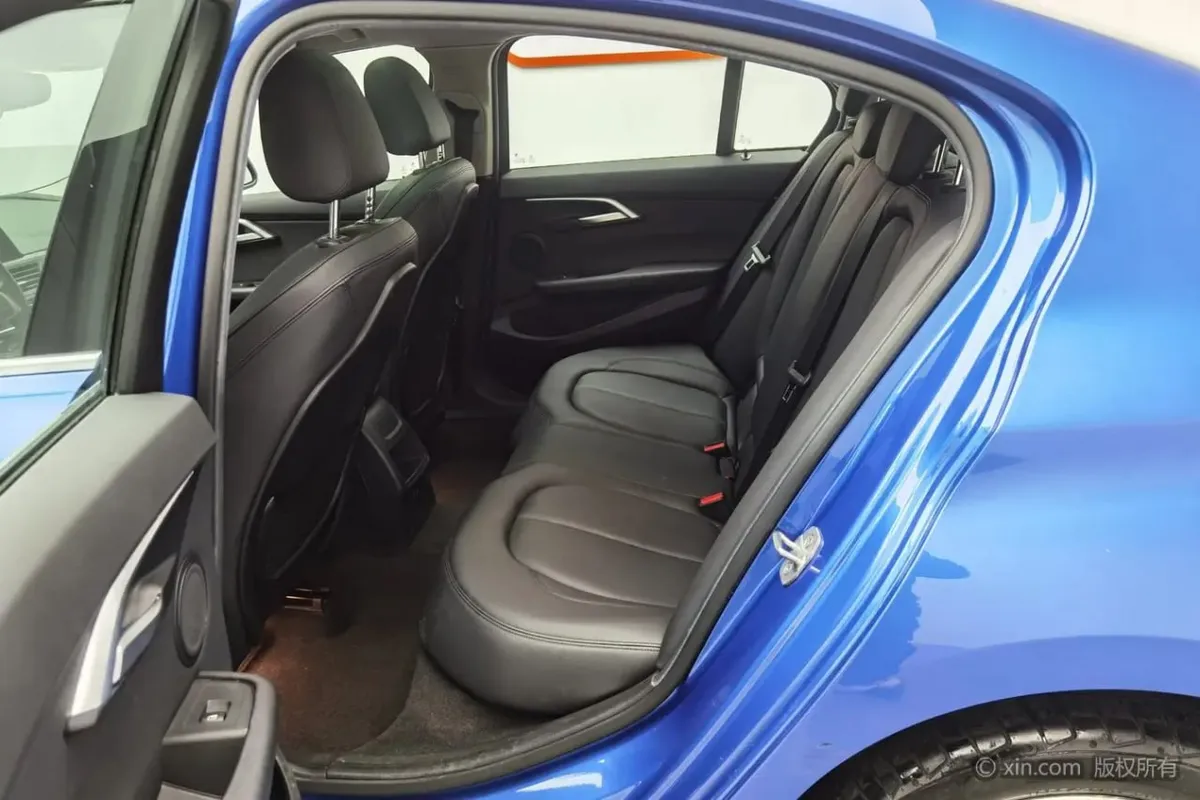 BMW 1 SERIES 1 118I SPORT 2018