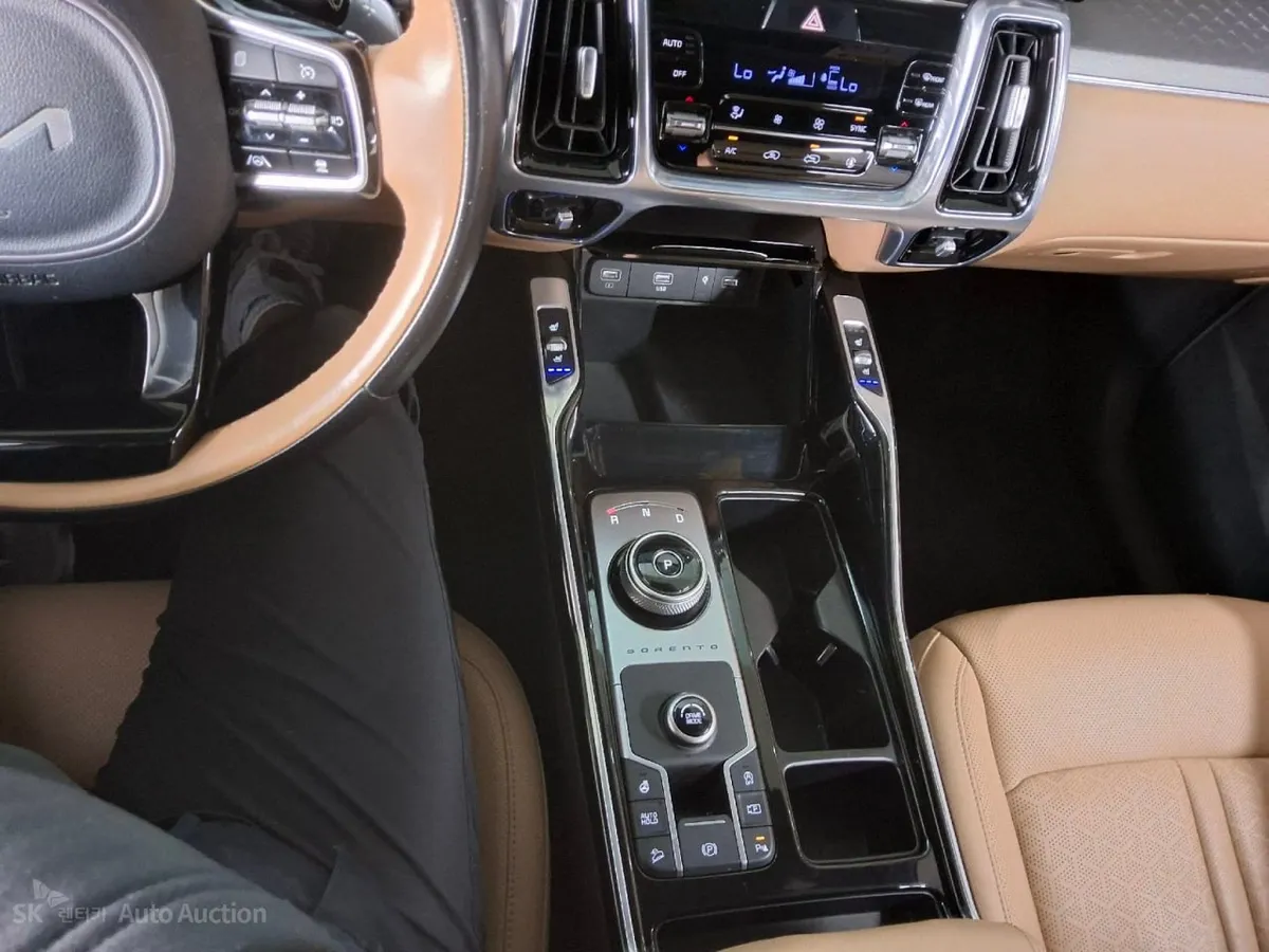 KIA SORENTO NOBLESSE 2023