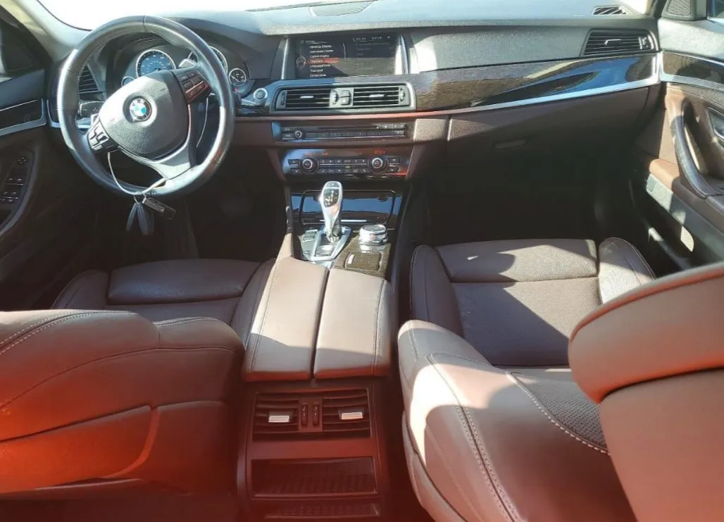 BMW 5 SERIES 2015